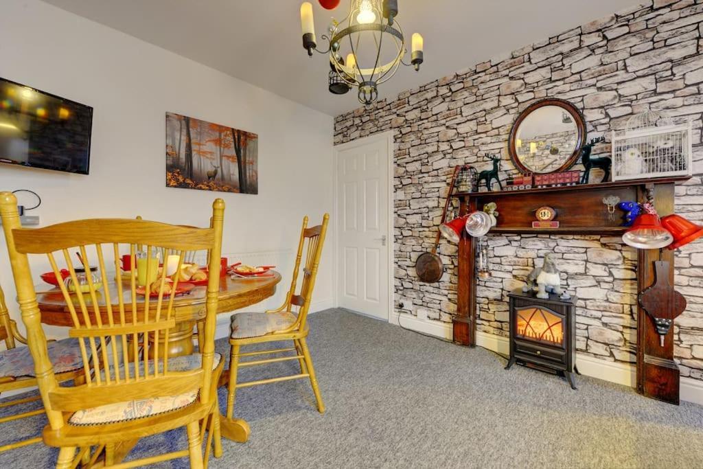 Ferienwohnung Hagrid'S Hut Watford  Exterior foto